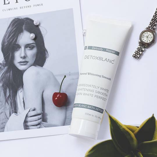(Mẫu mới) TẮM TRẮNG THẢI ĐỘC SỦI BỌT DETOX BLANC