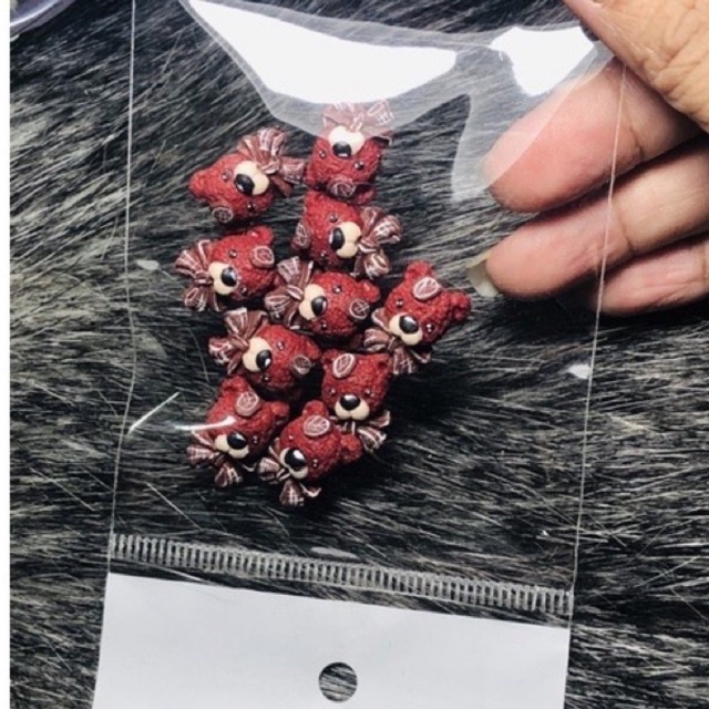 hoa nails ( gấu thân nơ)