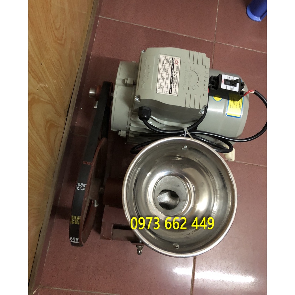 Máy ép cám viên 2ly trong trại chăn nuôi-ép cám chim cám gà 2.5ly 3ly 4ly tùy chọn