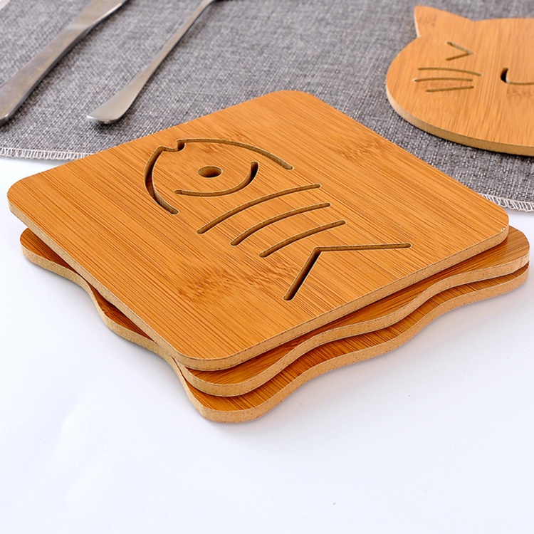 Tấm Lót Bàn Ăn Bằng Gỗ Cách Nhiệt Chống Trượt In Họa Tiết Hoạt Hình Dễ Thương Trang Trí Nhà Cửa