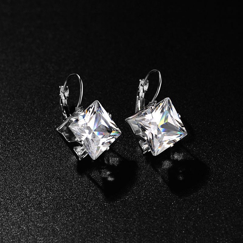 Bông tai AAA - 3 mẫu