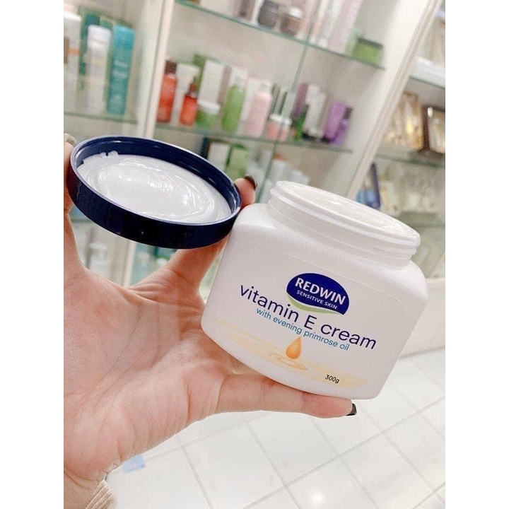 Kem dưỡng da Redwin Vitamin E Cream giúp da mền mịn trắng sáng 300g Úc - PHUONGANHOUSE