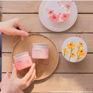 Kem dưỡng Hoa anh đào innisfree Tone up cream