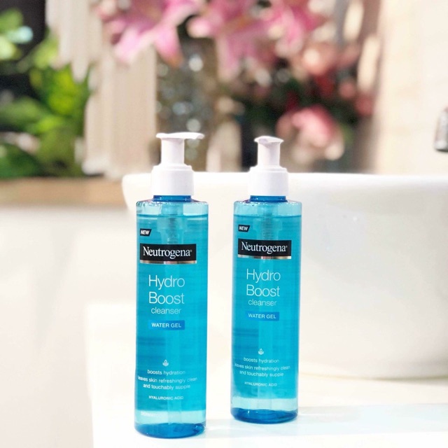 Neutrogena Hydro Boost Water Gel sữa rửa mặt