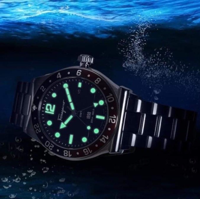 Đồng hồ nam Salvatore Ferragamo 1898 Sport