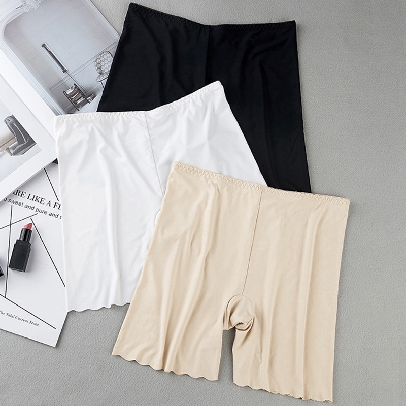 Quần short an toàn thoáng khí cho nữ