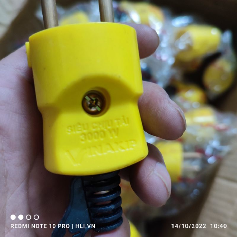 Phích cắm điện 3000w 2 chấu vinakip