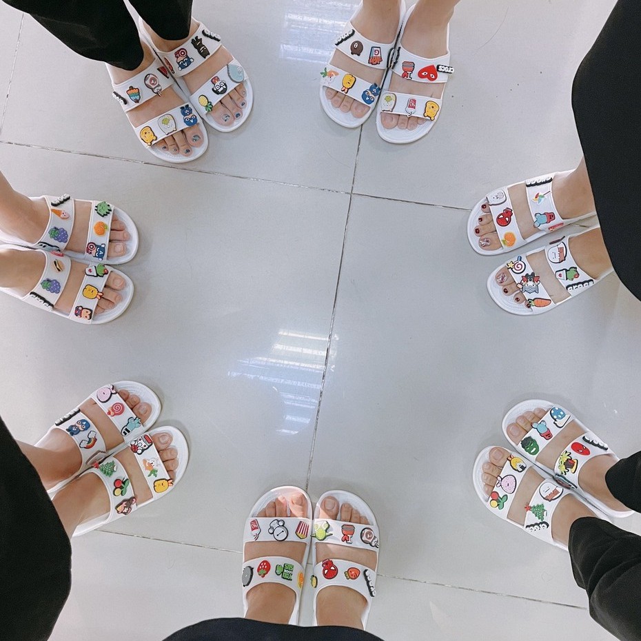 Dép hai quai đúc nguyên khối