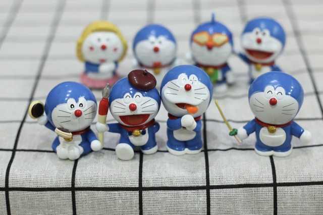 Bộ 8 Mô Hình Bảo Bối Doremon Doraemon (Mon tóc vàng)