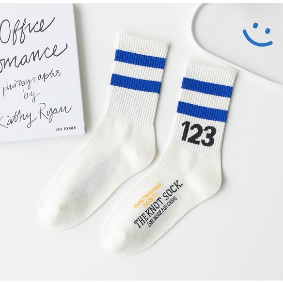 Vớ Tất cổ cao UNISSEX số 123  phong cách thể thao, đường phố, năng động.