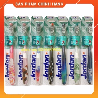 Bàn chải đánh răng jordan individual clean nhiều màu