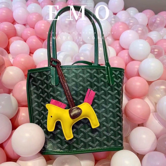 Túi Hot Emo