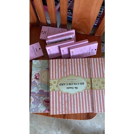 sổ bảng màu kèm móng