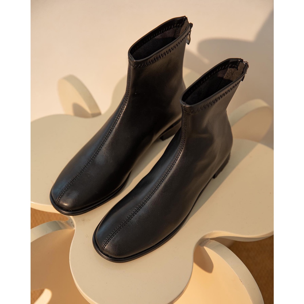 Chelsea Boot bệt mũi tròn da trơn, better - 231021001