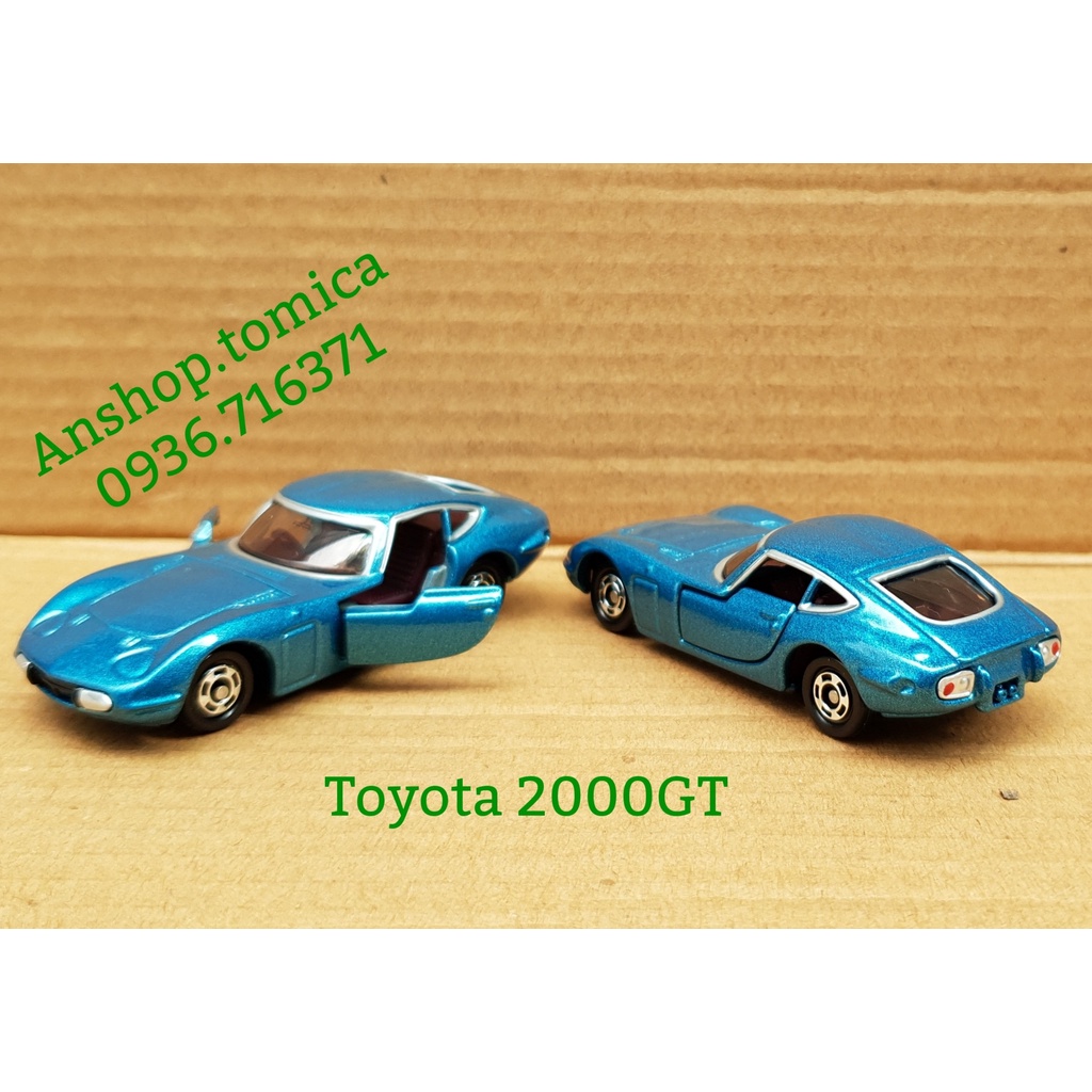 Mô hình xe Toyota màu xanh mở được cửa tomica Nhật bản phiên bản kỉ niệm 50 năm