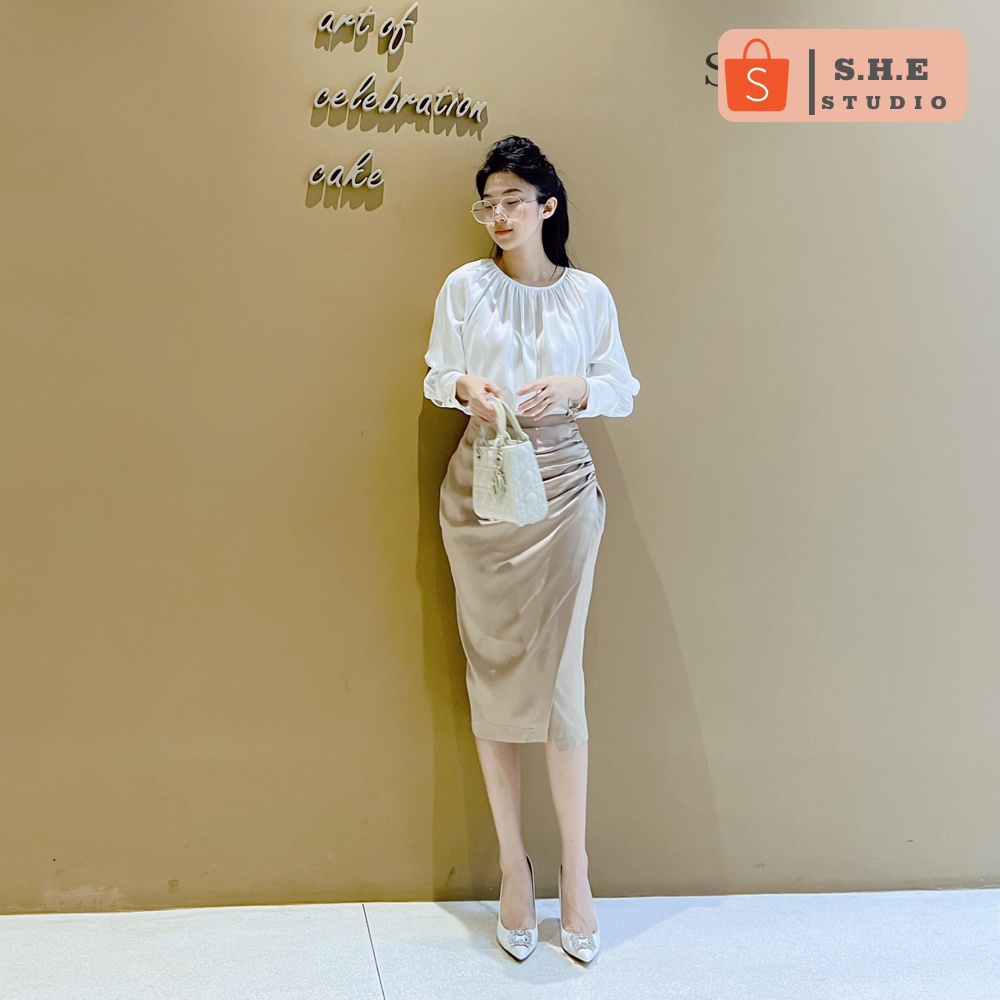 A35 - Áo cổ tròn dài tay