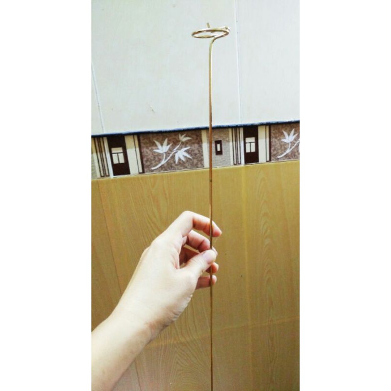 Cây cắm nhang khoanh/nhang vòng