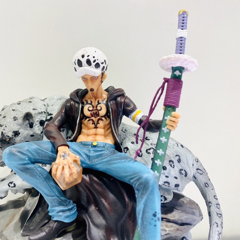 Mô Hình Trafalgar Law Cao 24cm Nặng 2kg - Tên đầy đủ Trafalgar D. Water Law Bác sĩ tử thần - Tượng Figure One Piece