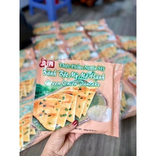 Bánh bột mì mỡ hành