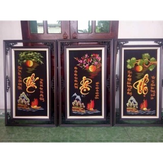 Tranh thêu vi tính, sẵn đóng khung