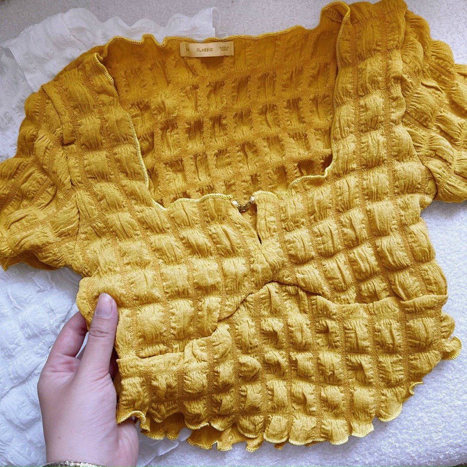 Áo xốp croptop cổ vuông đính xích tay ngắn cực xinh , chất thun xốp mềm mát