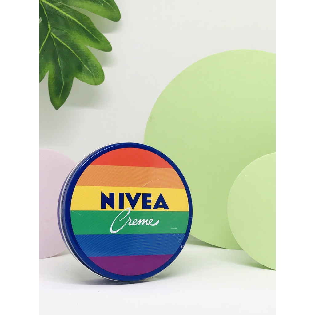 Kem dưỡng da Nevia 150ml