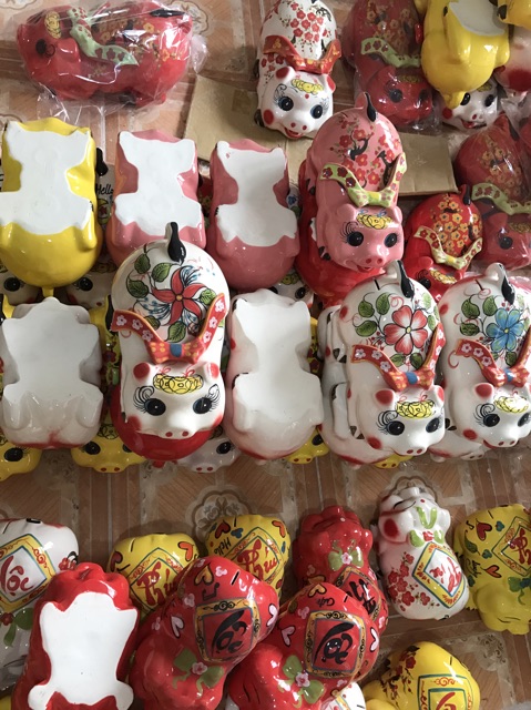 Heo đất tiết kiệm dáng cánh tiên Bát Tràng