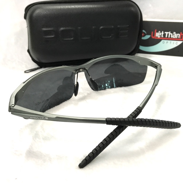 Kính thể thao p1 cao cấp Kính Cong Ôm Khuôn Mặt Khung Kính Bằng Nhôm | BigBuy360 - bigbuy360.vn