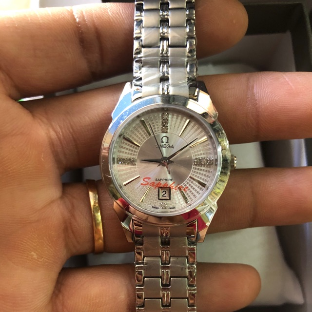 Đồng hồ nữ Omega, kính sapphire chống xước, chống nước tốt