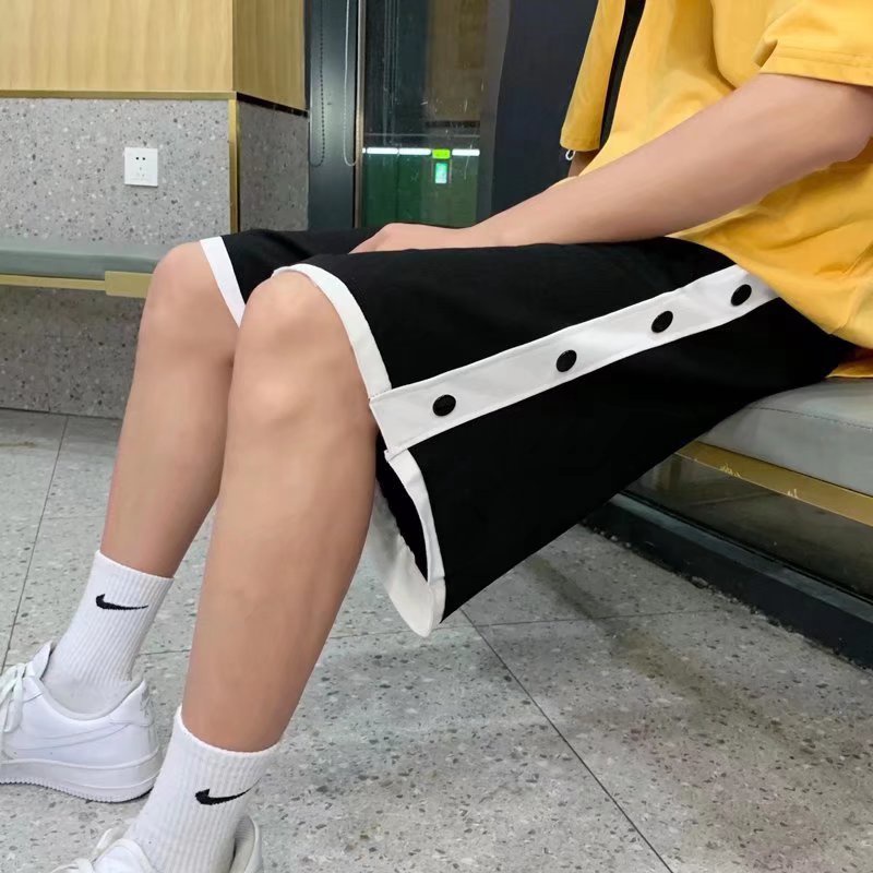 Quần Short Phối Nút Đơn Giản Thời Trang Hàn Quốc Cho Nam