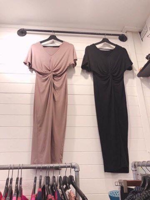 Váy cotton xoắn eo