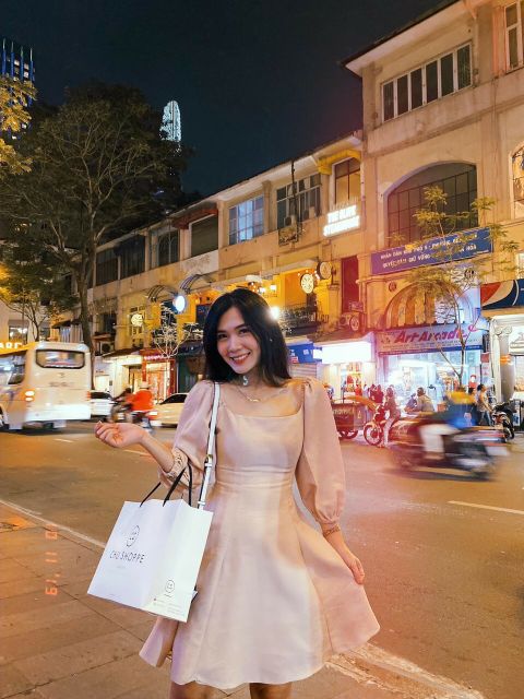 Đầm cổ U tay phồng
