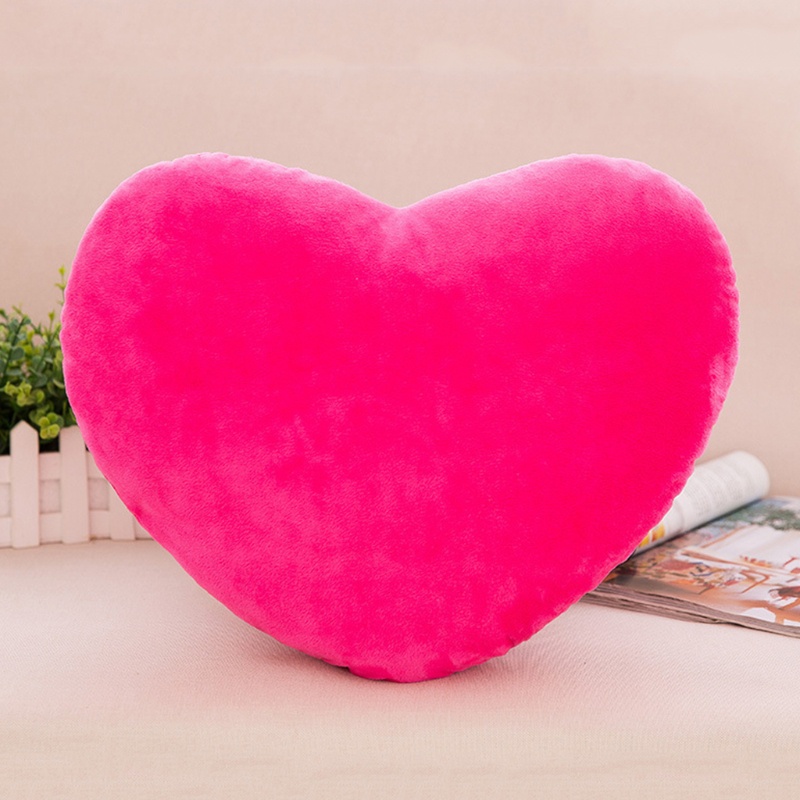Gối ôm hình trái tim mềm mại xinh xắn 30cm