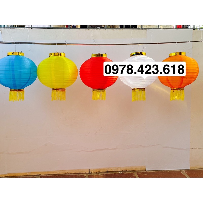 Đèn lồng vải tròn đỏ có râu- Đèn lồng phong cách Hongkong chống nước trang trí ngoài trời