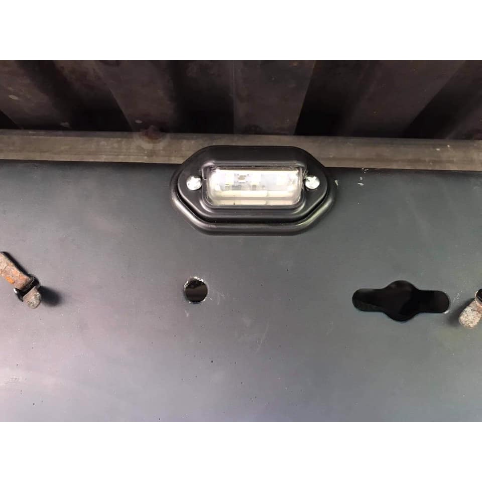 Đèn led soi biển số chạy điện 12,24v