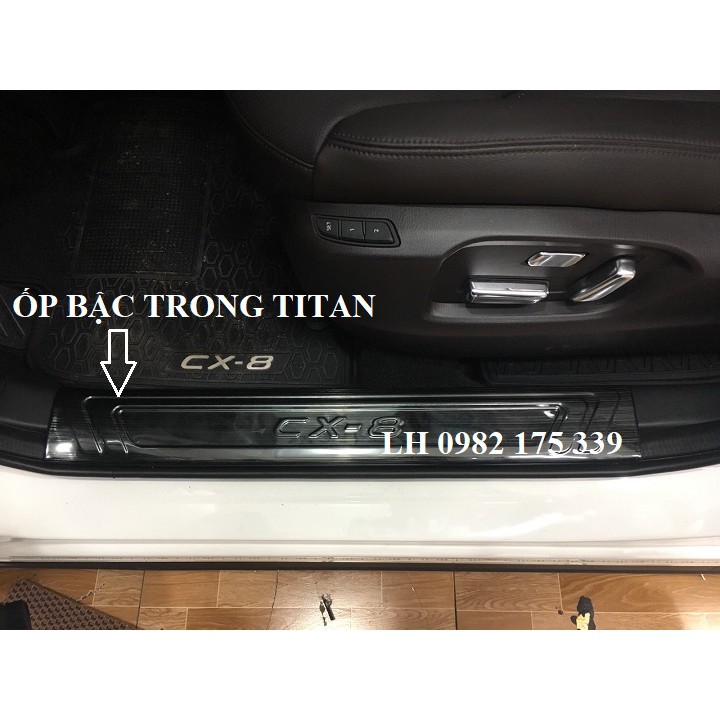 ỐP BẬC TRONG VÀ NGOÀI TITAN MAZDA CX8, ỐP CHỐNG XƯỚC BẬC CỬA CX8 TITAN