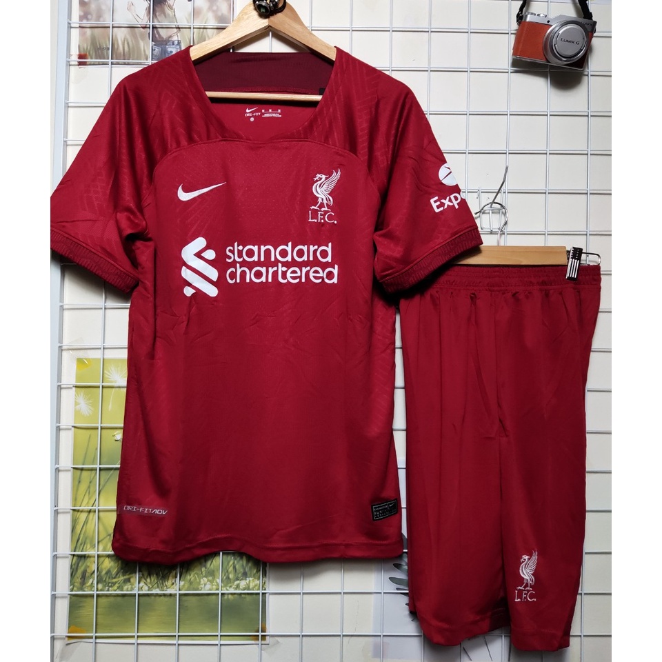 Áo Bóng Đá CLB Liverpool, Áo Đá Banh Liverpool Đỏ 22/23 - Chuẩn Mẫu Thi Đấu - Vải Polyester Gai Thái