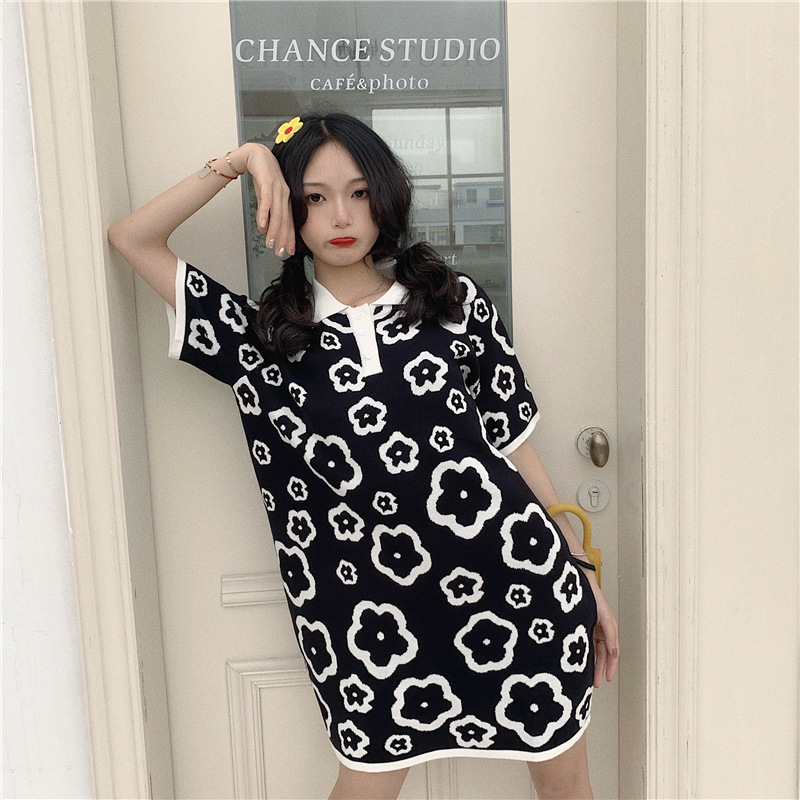 Áo thun polo dáng rộng tay ngắn in họa tiết hoa thời trang dành cho nữ