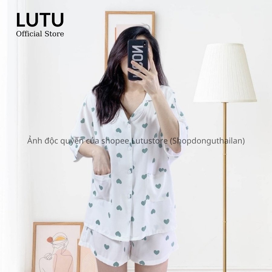 Bộ ngủ pijama chất lụa hoạ tiết dễ thương kèm dây buộc tóc scrunchies