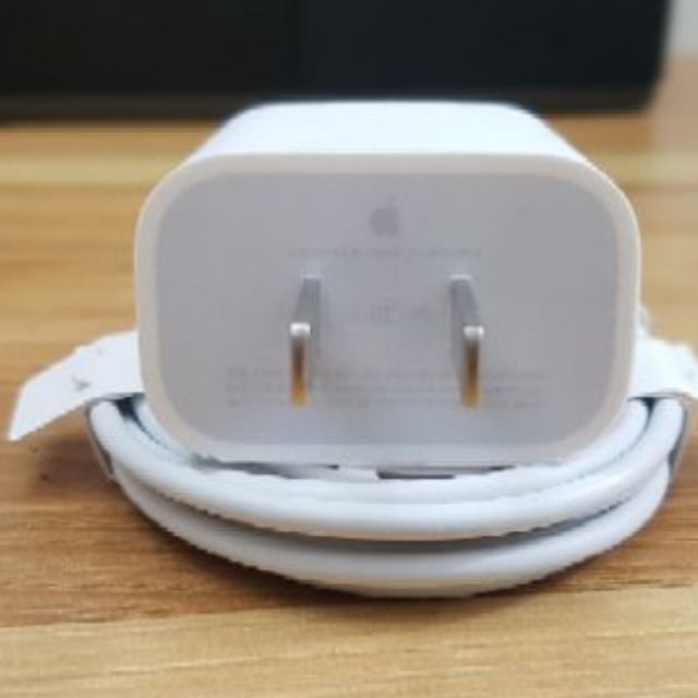 Cốc Củ sạc nhanh 18W USB C (A1695) Cho Apple Iphone 11 , 11 Pro , 11 Pro Max chính hãng