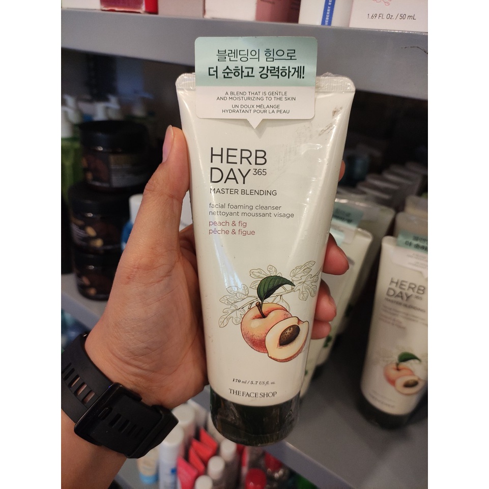 Sữa rửa mặt Herb Day 365 Master Blending Foaming Cleanser The Face Shop (170ml)