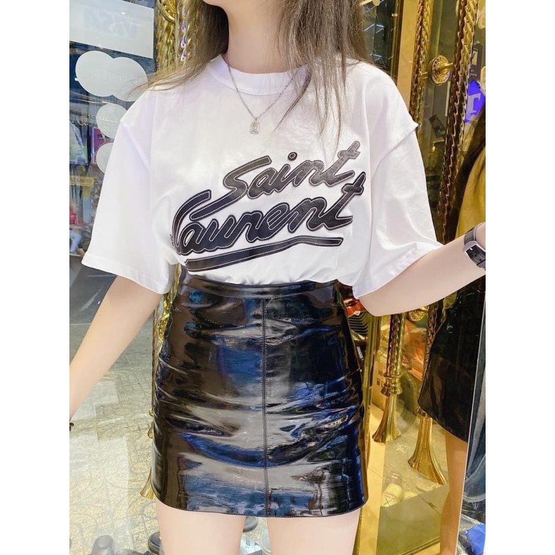 Áp phông siêu hot phá giá