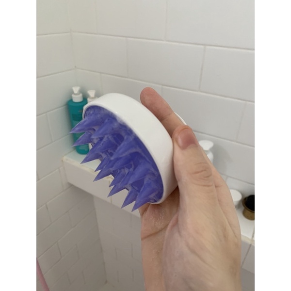 Lược Gội Đầu Aheads L Hidden Brush ( MÀU TRẮNG )