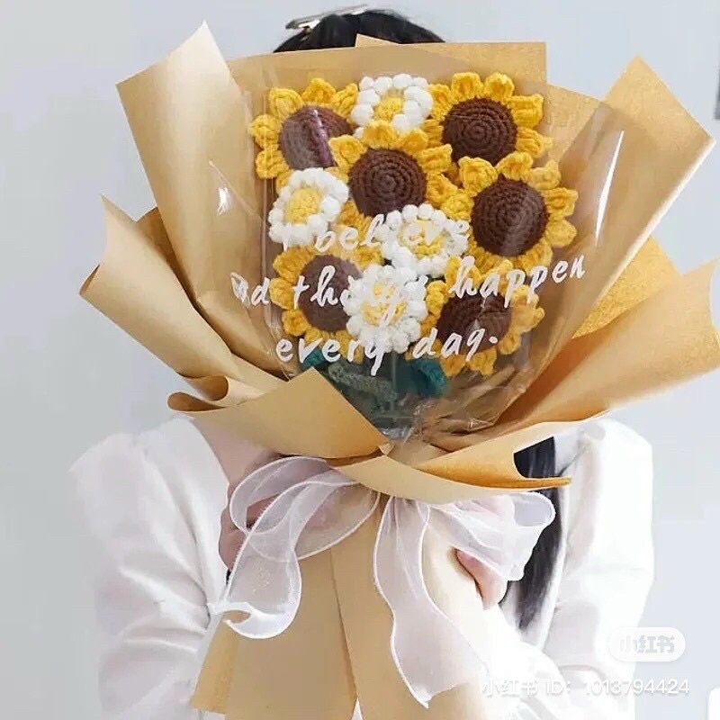 Bó hoa len handmade P2