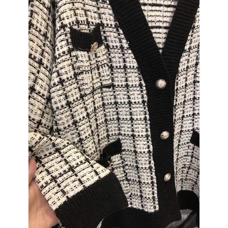 A856 Áo Khoác Cardigan Kẻ Karo Chạy Viền Trơn , Áo Len Thụng Phối Cúc Đồng
