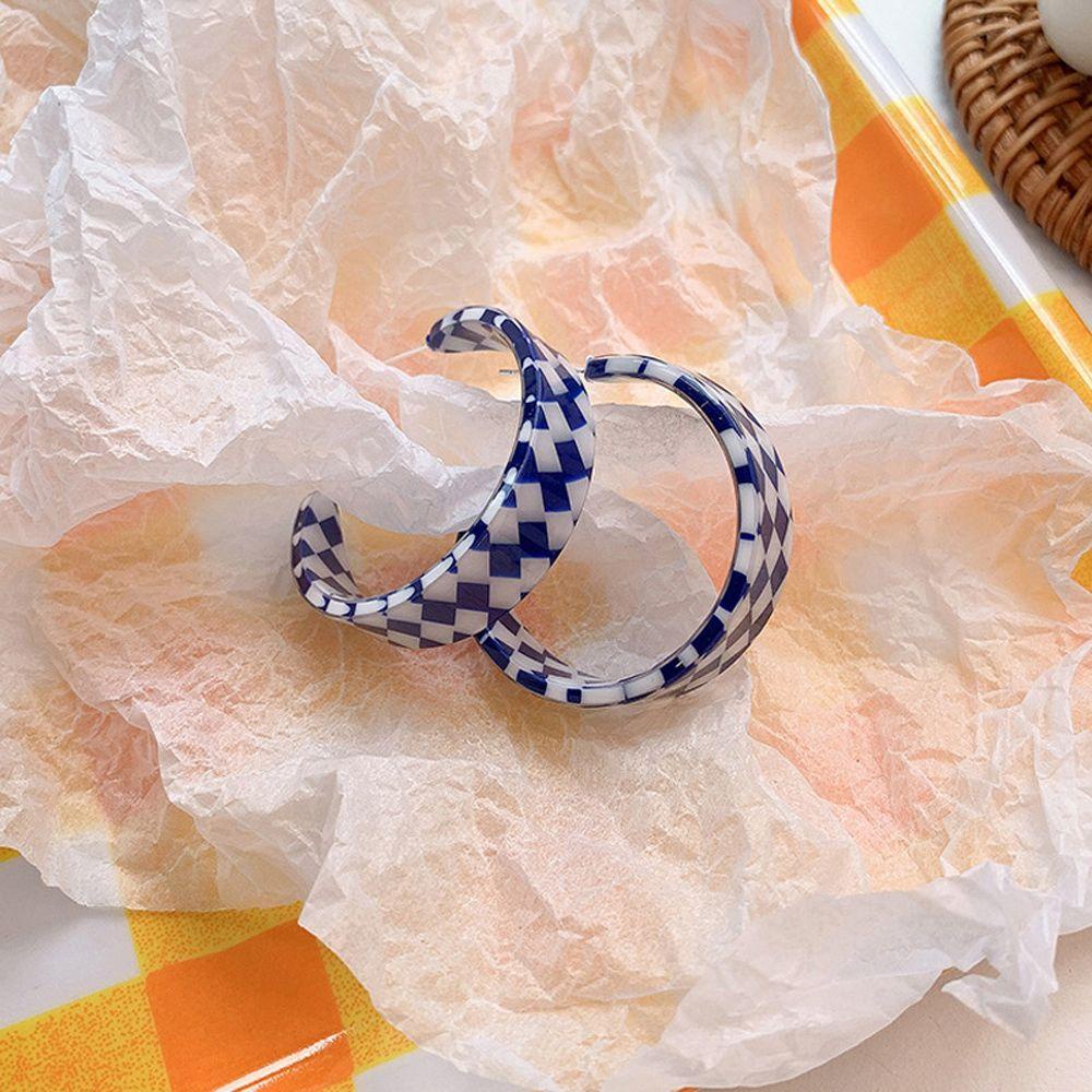 Khuyên Tai Dạng Vòng Bằng Nhựa Resin Họa Tiết Kẻ Ô Cổ Điển Thanh Lịch Cho Nữ