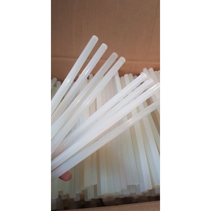 COM BO 50 cây KEO NẾN TO VÀ 1 SÚNG BẮN KEO TO