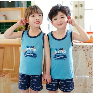 Bộ ba lỗ bé trai