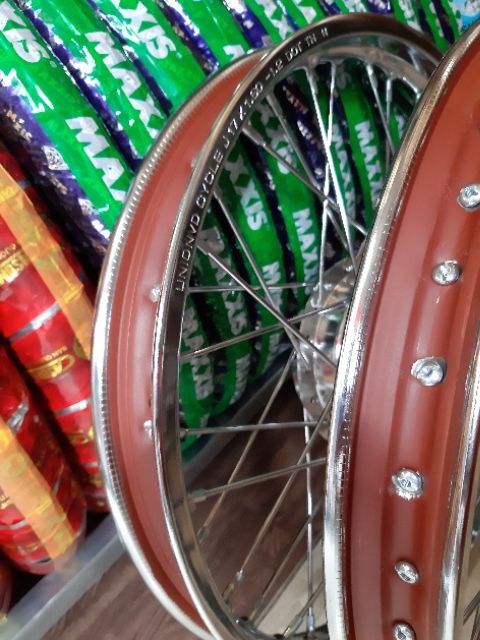 Bánh căm SONIC căm đùm mạ crom niềng union trước 1.4 sau 1.6 bắt căm sẵn như hình bao gắn như zin