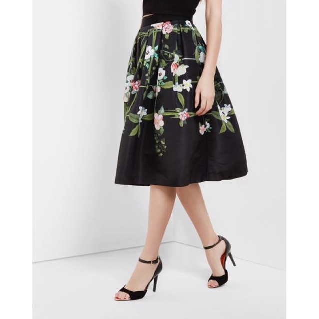 Đầm TED BAKER  🍀🍀🍀🍀